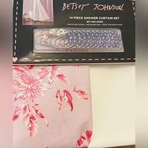 Betsey Johnson Pink Floral Curtain 14 Pc Set with Hooks and Liner NWT